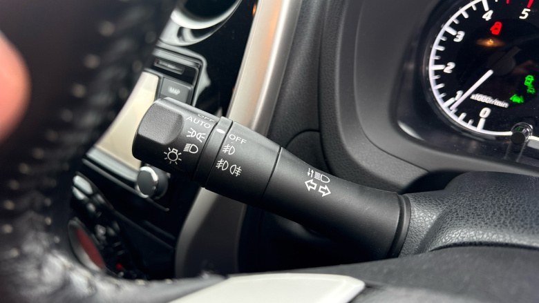 Nissan Note 1.5 dCi Tekna 5dr Diesel Hatchback